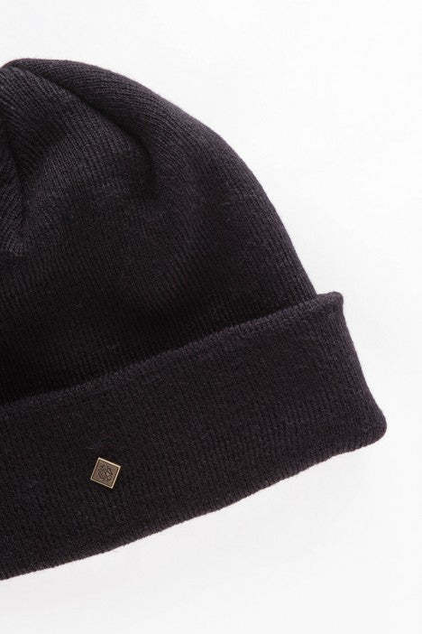 OBEY - Essentials Beanie, Black - The Giant Peach