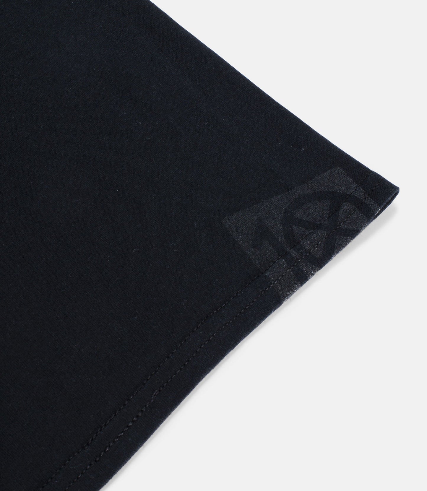 10Deep - Deeper Pleasures Men's Tee, Black - The Giant Peach