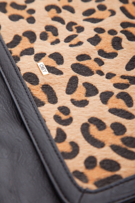 OBEY - Dark Shadow Tablet Case, Black - The Giant Peach