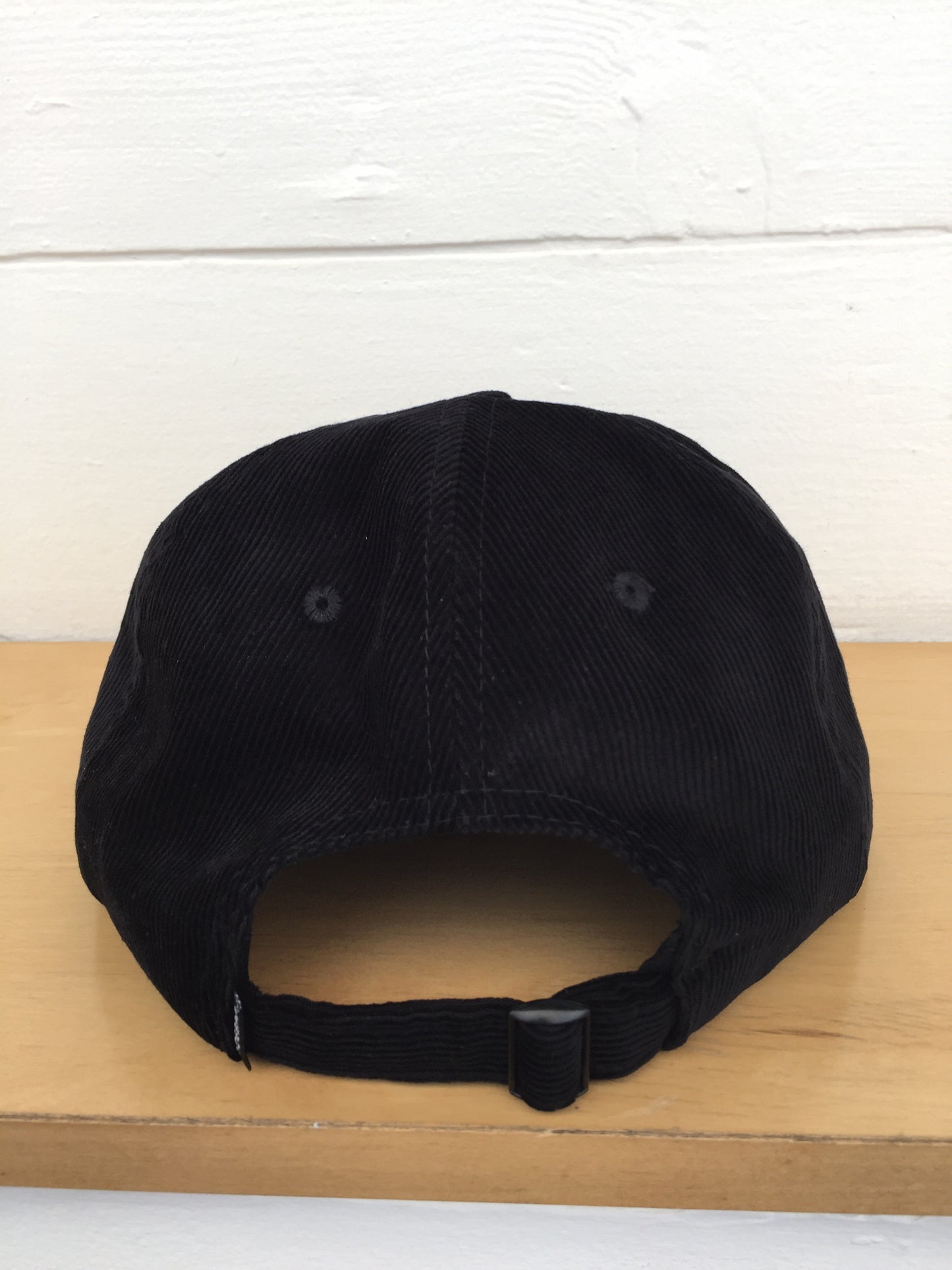 10Deep - Yeah? Cord Strapback Hat, Black - The Giant Peach