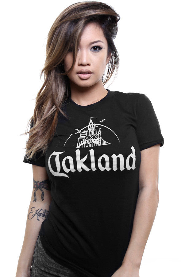 Adapt - Oakland Women's Tee, Black/Grey - The Giant Peach