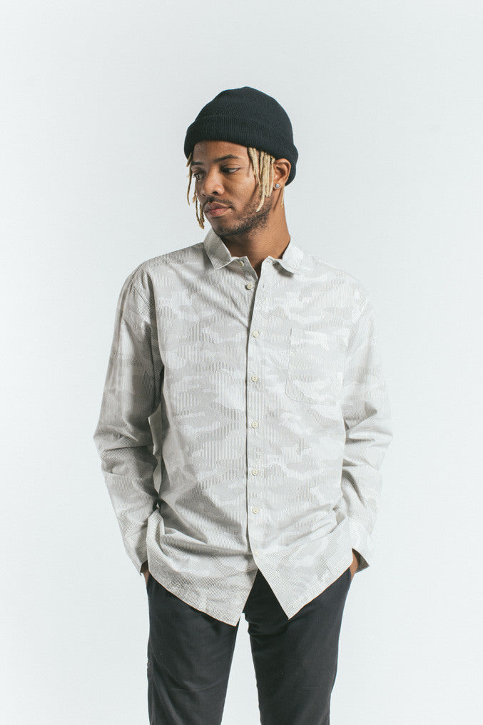 Akomplice VSOP - Harmony Camo L/S Button Up Men's Shirt