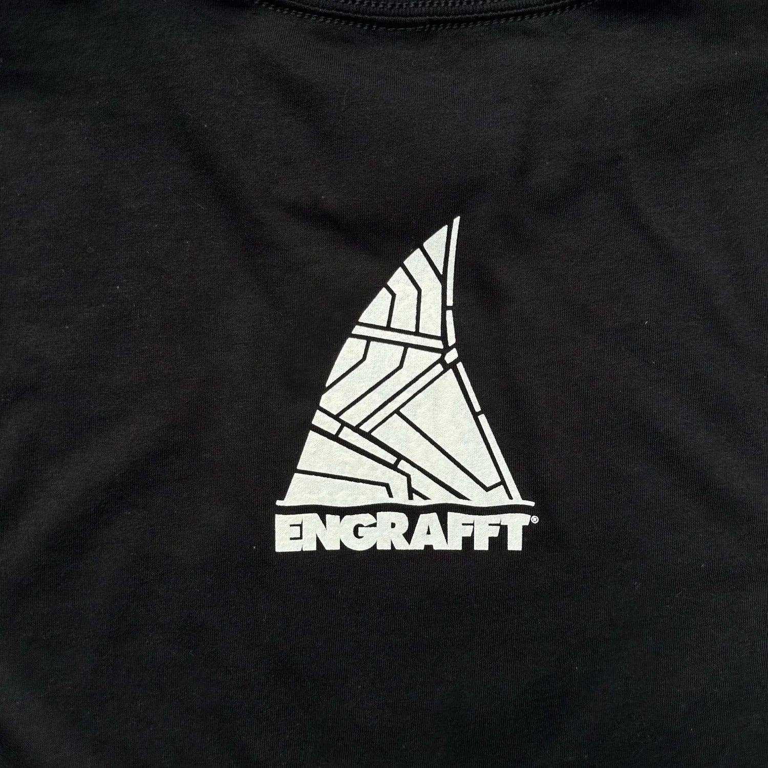 ENGRAFFT - The Fragment Shark L/S Tee - The Giant Peach