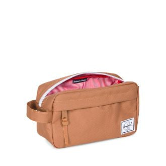 Herschel Supply Co -  Chapter Travel Kit Carry-On, Caramel - The Giant Peach