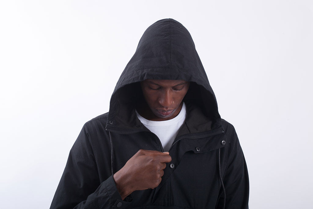 Akomplice VSOP- Maiden Nylon Men's Anorak Fishtail, Black - The Giant Peach