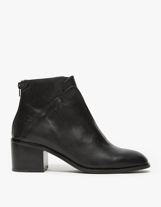 Jeffrey Campbell - Jermaine Boot, Black - The Giant Peach