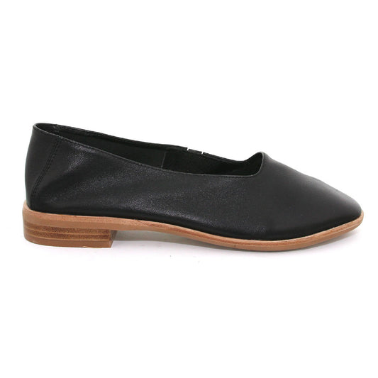 Jeffrey Campbell - Jordan Flat, Black - The Giant Peach