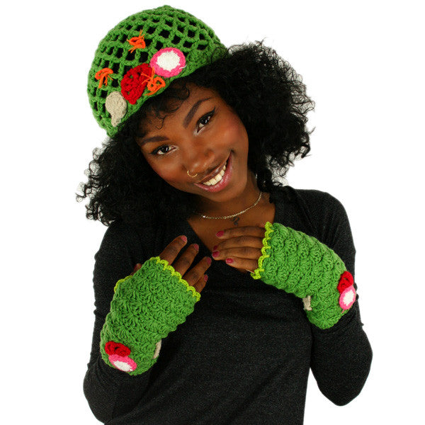 Yummy You! by Twinkie Chan - Salad Set (Hat & Mitts) - The Giant Peach